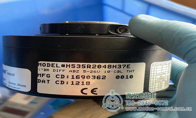 图为HENGSTLER亨士乐HS35R2048H37E光电增量编码器照片