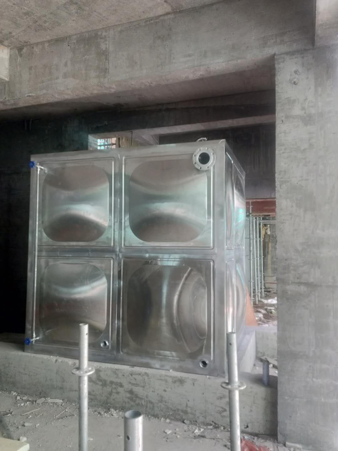 不锈钢拼装水箱安装技术指导